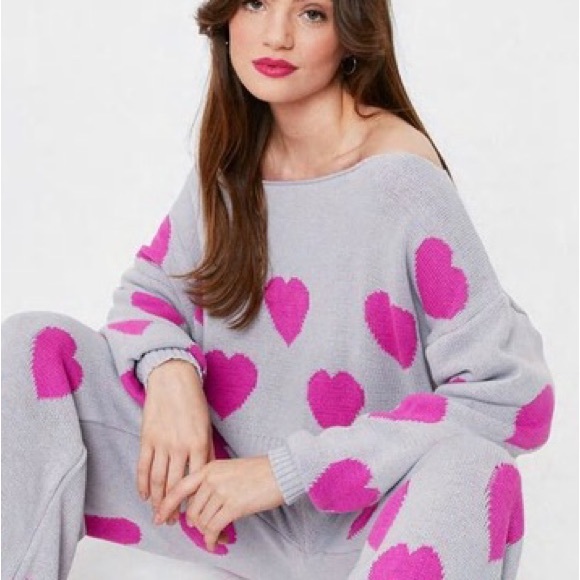 Nasty Gal Knitted Heart Off the Shoulder Sweater - Picture 7 of 7